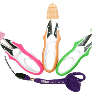 Cortahilos profesional ergonomico de la marca IDEAS