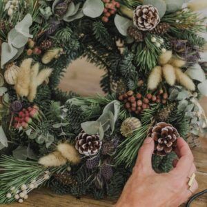 Taller de coronas de Navidad