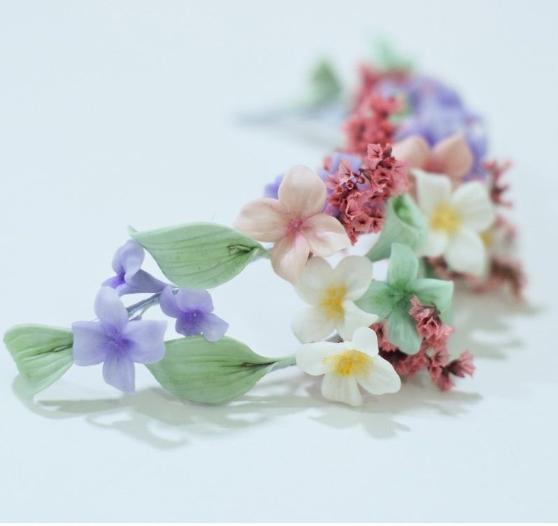 Curso de tiaras y tocados en porcelana